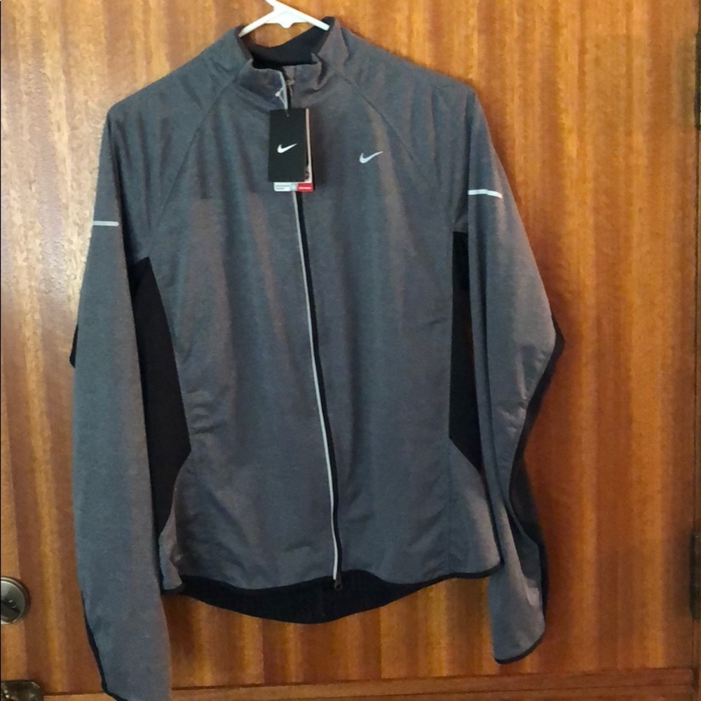 Nike Women’s Dri Fit Element Shield Jacket